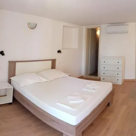 Apartamento Jure Peric